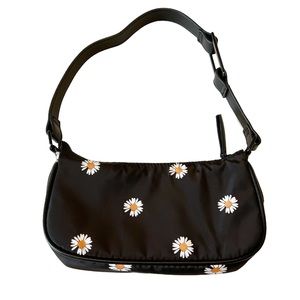Campsite mini shoulder bag daisy daisy print black mini bag with zipper